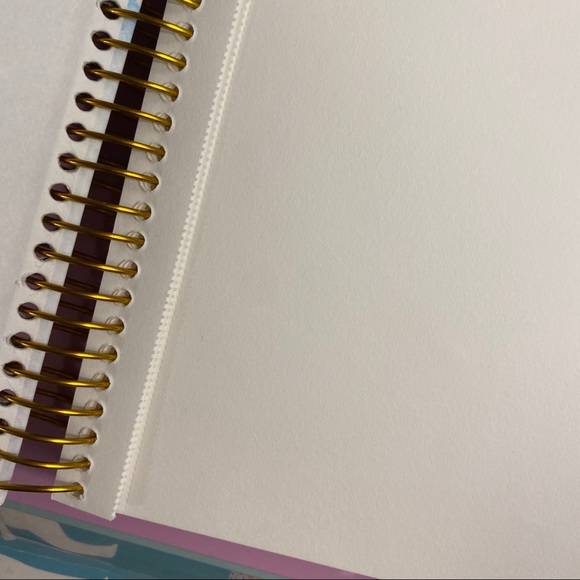 Sketchbook & File Folder Bundle - Picture 5 of 16